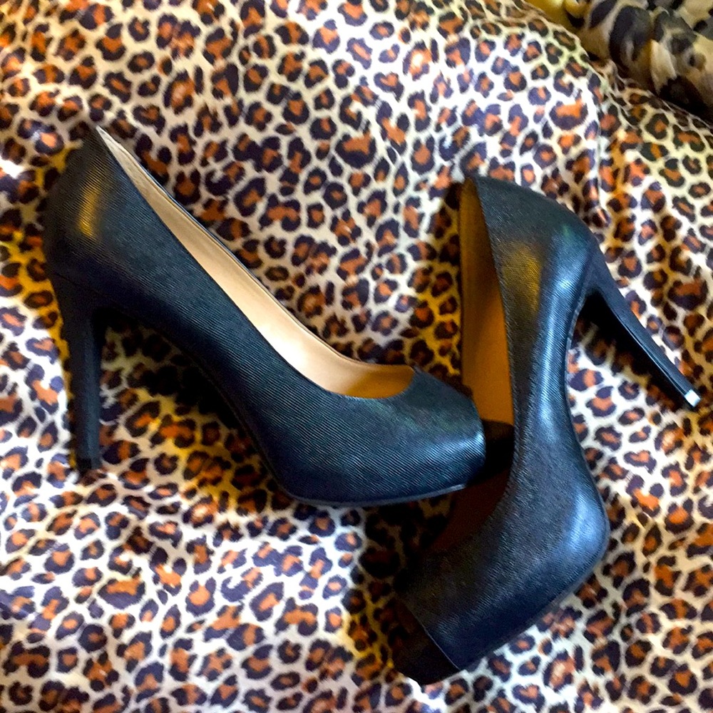 Navy high heels